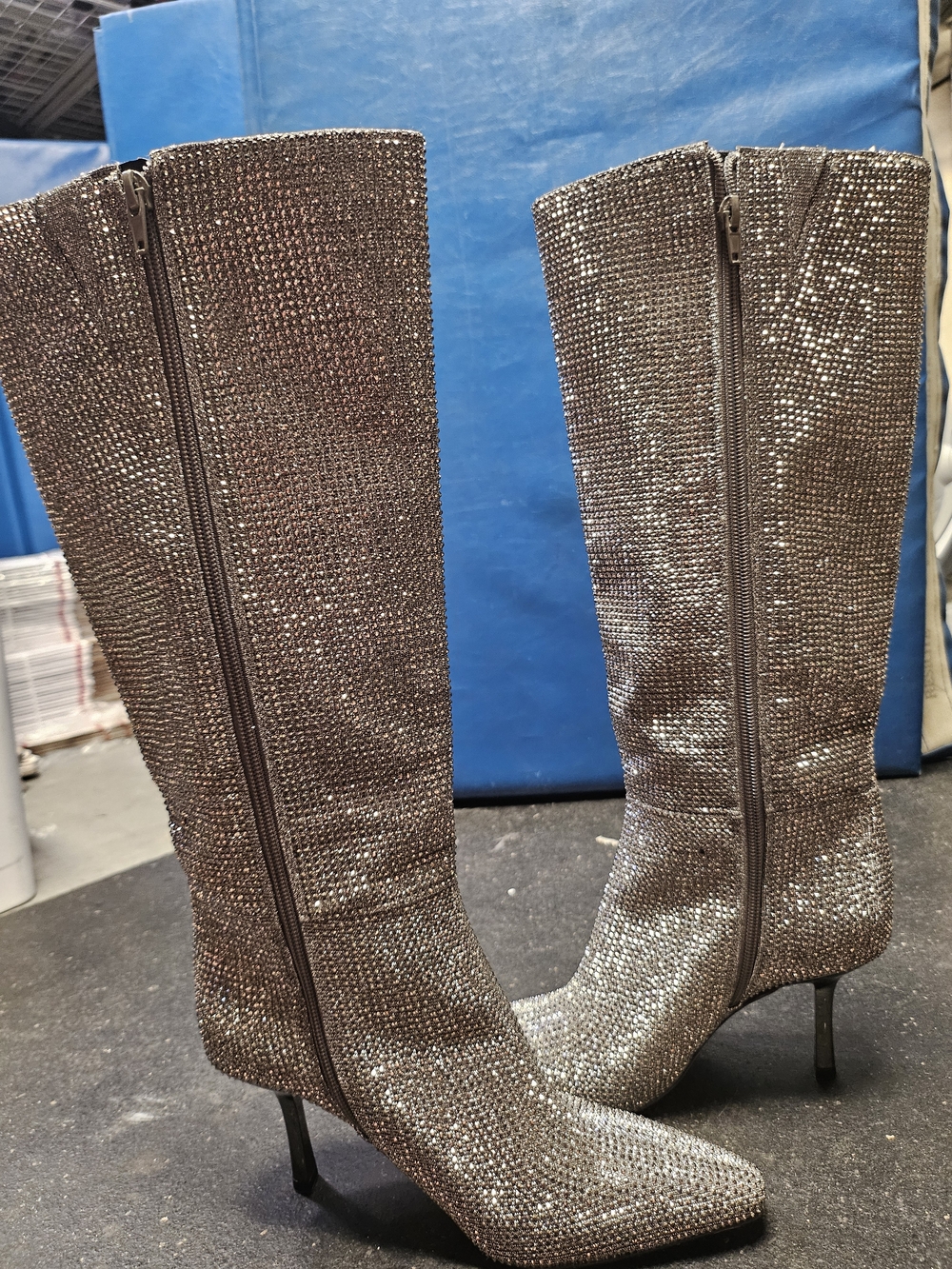 Women's Mix No. 6 Silver Glitter Rhinestone Knee-High Stiletto Boots Size 7.5